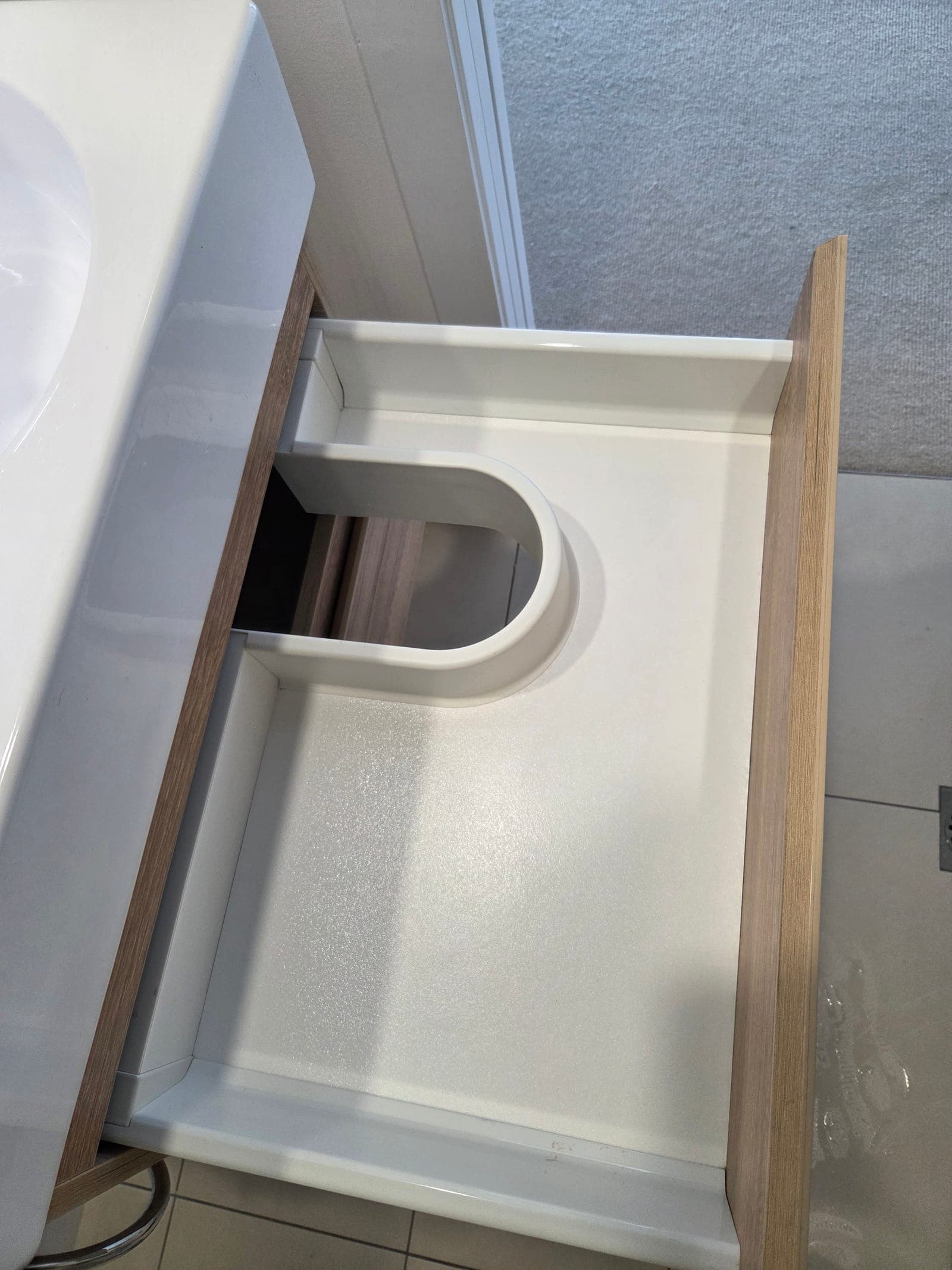 Bathroom — Chrome Drainage Grate & Tiles